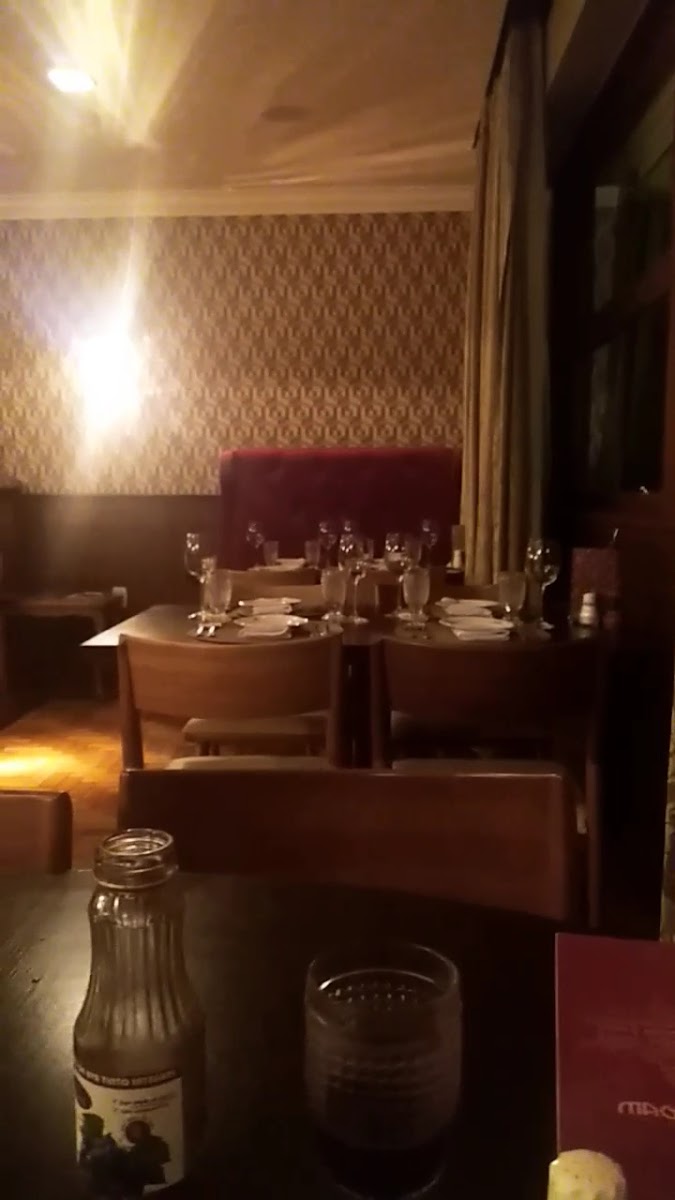 Magnolia Restaurante Bar E Cinema-2